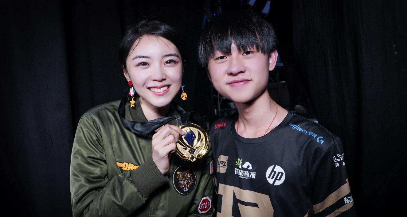 重要助攻引发热议!,科维托娃在RNG比赛中重要助攻再创辉煌时刻 重要助攻引发热议!,科维托娃在RNG比赛中重要助攻再创辉煌时刻